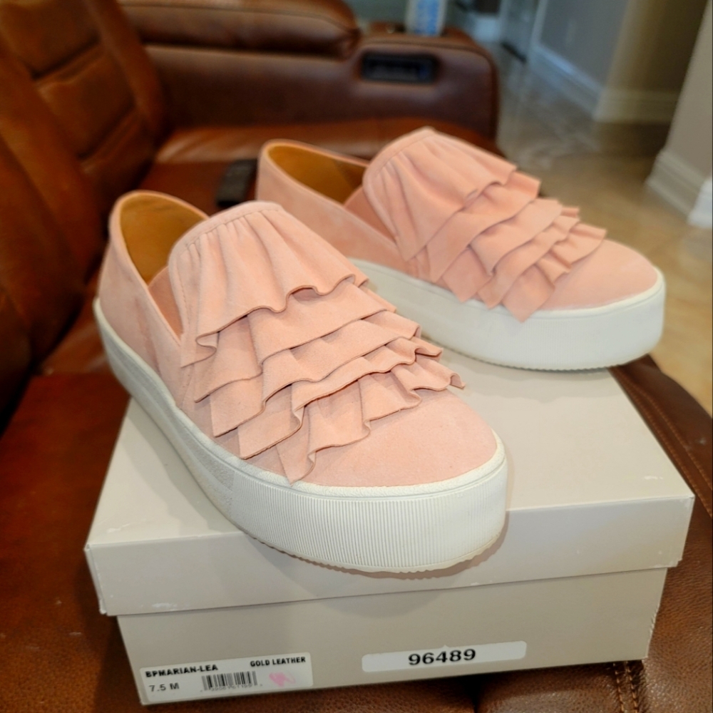Slip on Sneakers